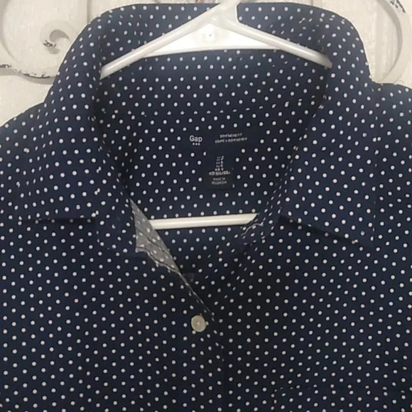 GAP COTTON, POLKA DOT, BOYFREIND FIT, BUTTON DOWN, SHIRT - Picture 2 of 7